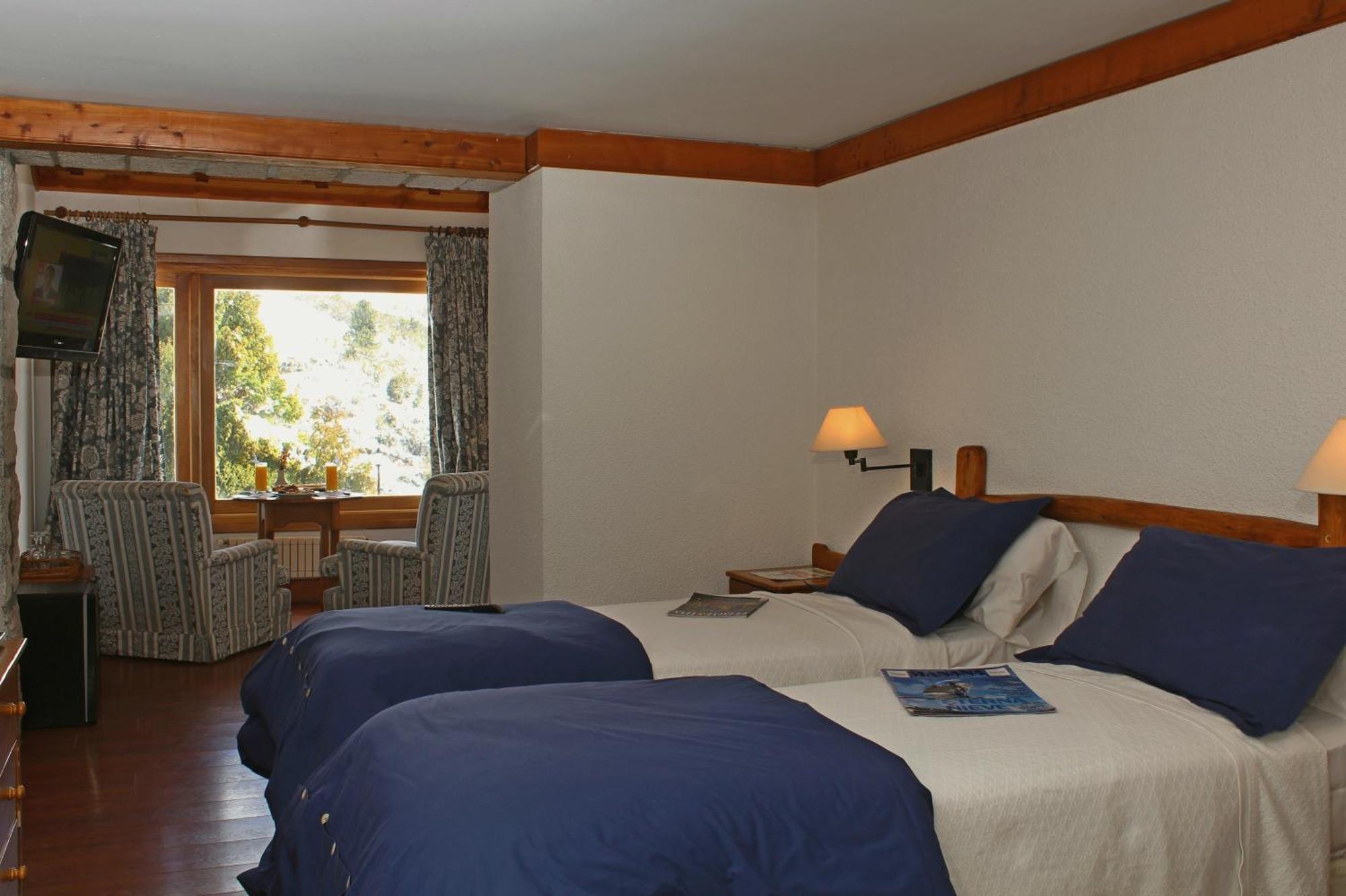 Hotel Catedral Ski & Wellness San Carlos de Bariloche Habitación foto